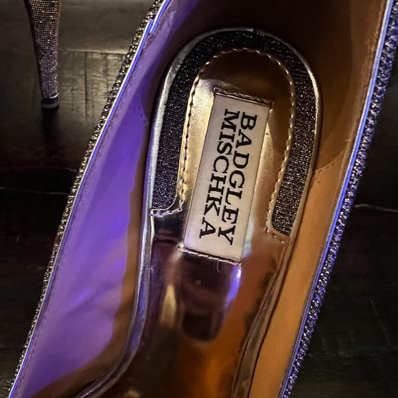 Badgley Mischka Women's Humbie IV Peep-Toe Pump 7 - Picture 5 of 9